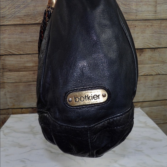 Botkier Leather Tote w/chain detail - Picture 6 of 7
